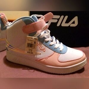 FILA A-HIGH WOMEN’S HI-TOP LIFESTYLE SNEAKER